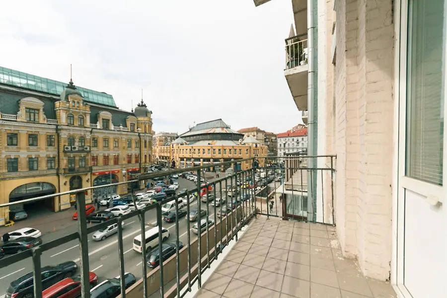 Daire Комфортабельные Апартаменты На Бессарабка, Арена. Kiev